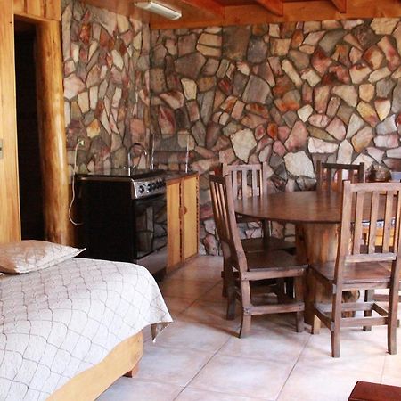 Cabanas Aitue Futaleufu Ngoại thất bức ảnh