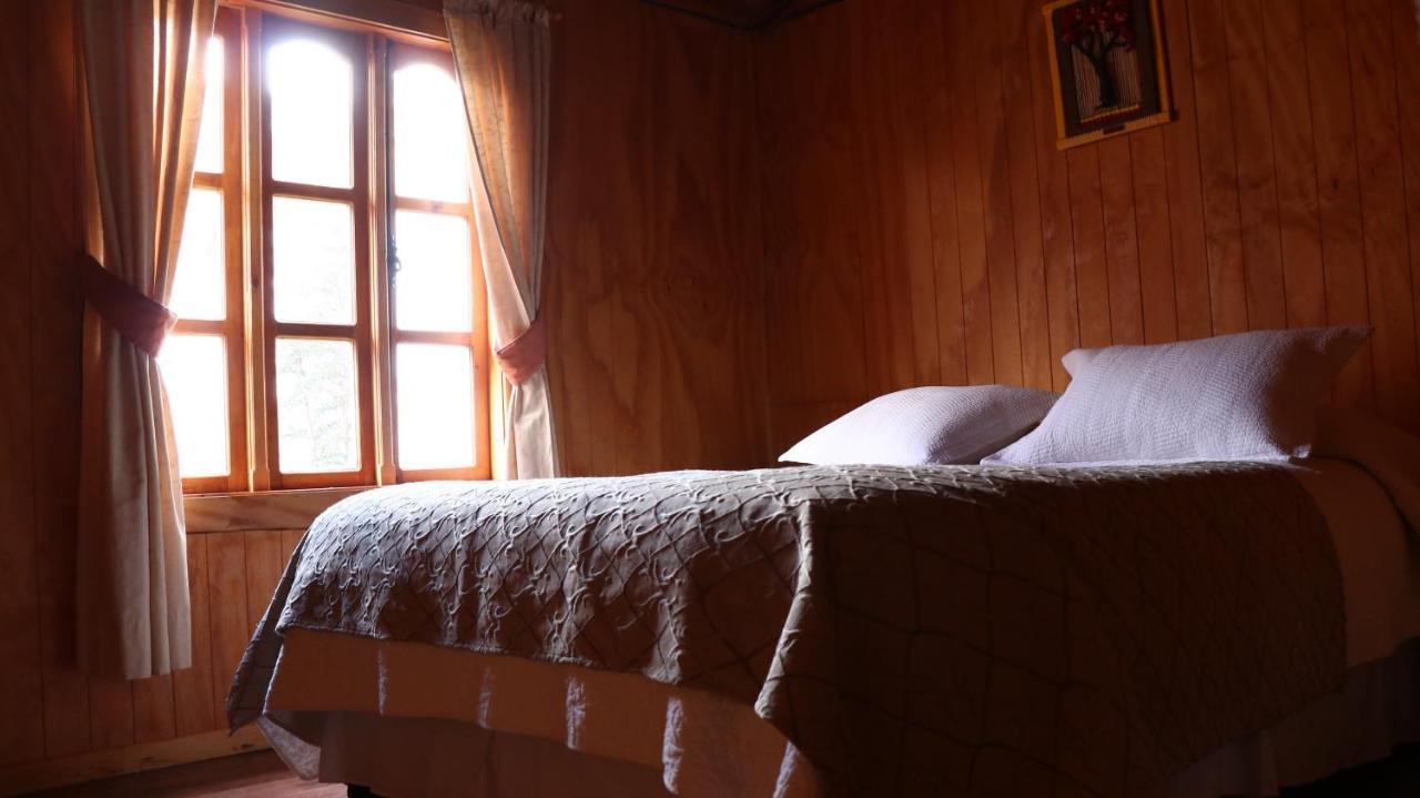 Cabanas Aitue Futaleufu Ngoại thất bức ảnh