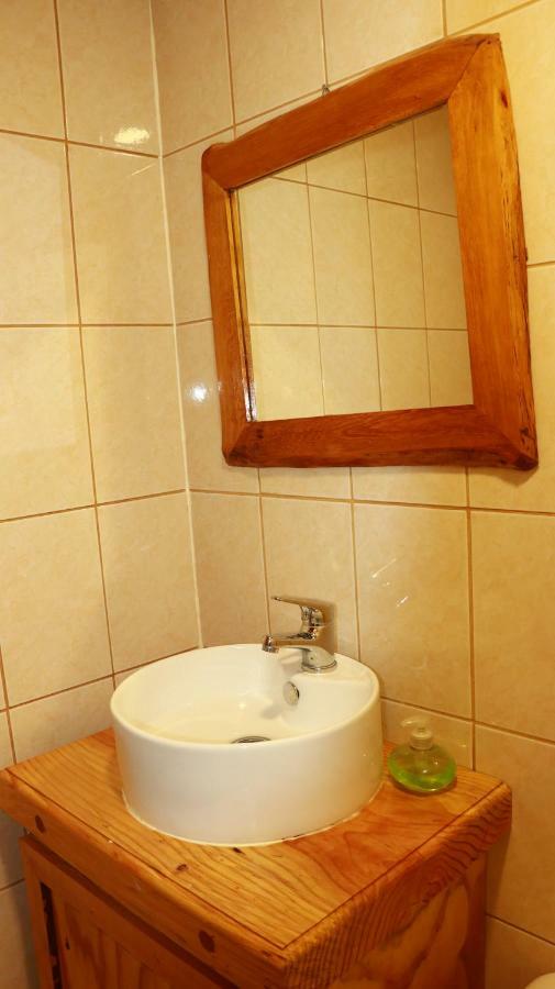 Cabanas Aitue Futaleufu Ngoại thất bức ảnh